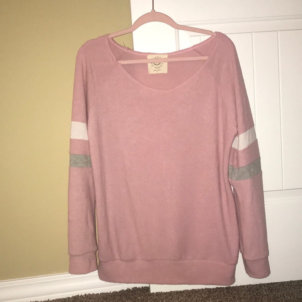 pink oversized sweater